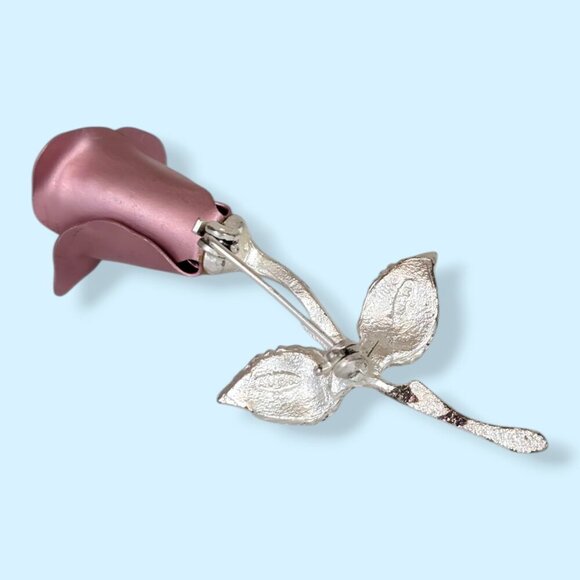(2/$20) V. Avon Rose Brooch - Picture 4 of 7